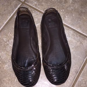 Tory Burch Snakeskin shoes ballet flats 8